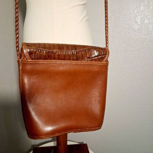 Brighton Vtg Brown Crossbody Bag with Woven Leather Texture - Picture 3 of 9